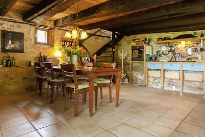 Gemütliches Cottage in Aquitanien mit Kamin
