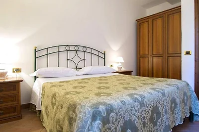 Geräumiges Apartment mit Gemeinschaftspool