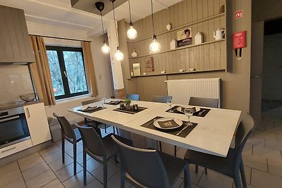 Schönes Ferienhaus mit Sauna und Whirlpool