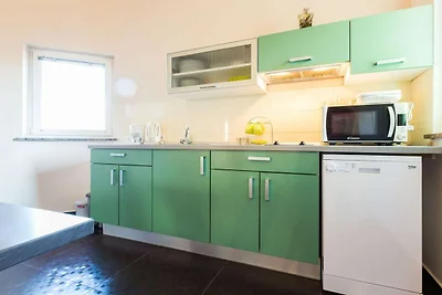 Classic Two Bedroom Apartment with Terrace (o...