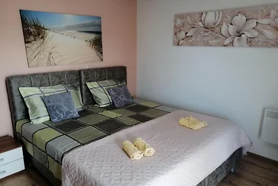 Apartment Libe with Sea View Trogir - Two Bed...