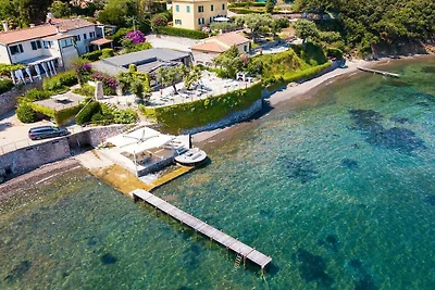 Le Grotte Villa Isola d'Elba