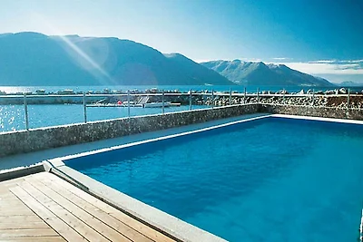 10 Personen Ferienhaus in EIDSVÅG-By Traum
