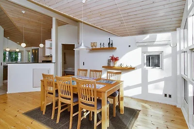 8 Personen Ferienhaus in Gørlev
