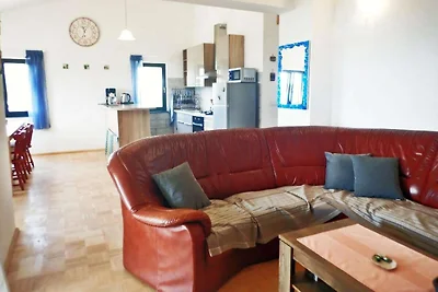 Appartement Adriana in Seline tussen berg en ...