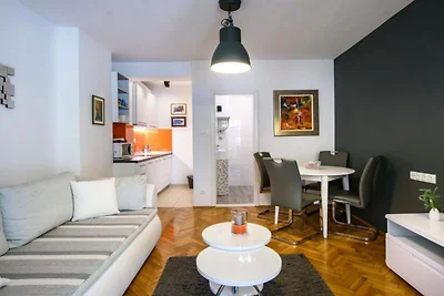 Apartments Luce & Toma - One bedroom Apartmen...