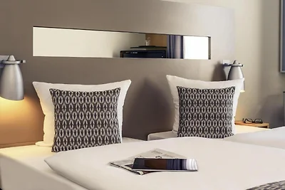 Sunday Düsseldorf Standard Twin Room