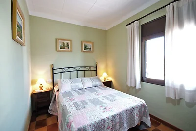 Cottage di lusso a Vila-sacra
con terrazza