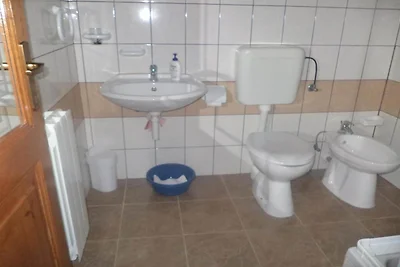 Studio Apartment Arch1 - One Bedroom Apartmen...