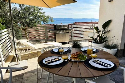 Rifugio al mare per gli amici a Omiš