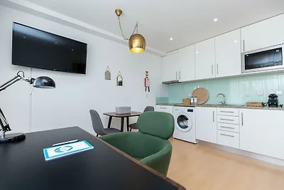 Feel Corporate Housing Marquês IV