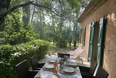 Villa provenzale con piscina e parco...