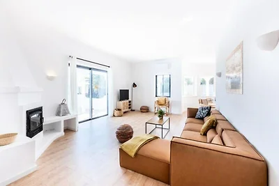 Appartamento a Burgau con piscina privata