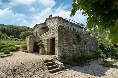 Casa vacanze a Montclus vicino al fiume