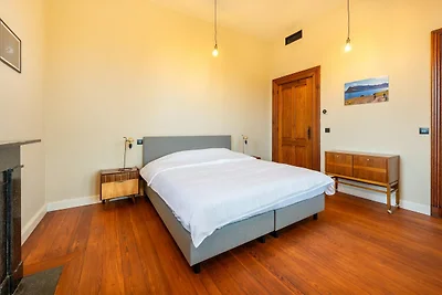 Malerisches Herrenhaus mit Garten in Tongeren