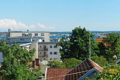 5 persone case ad LYSEKIL