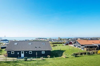 10 Personen Ferienhaus in Rønde-By Traum