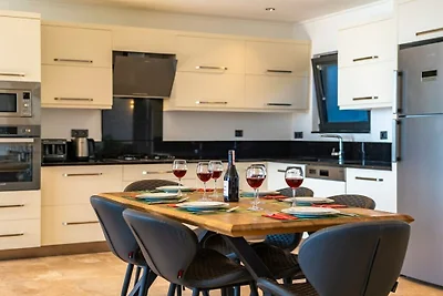 Villa in Kalkan met zwembad