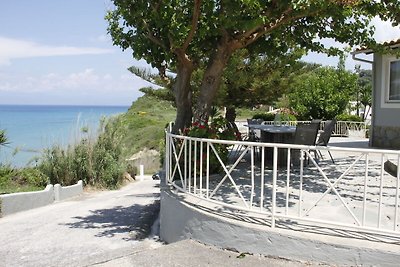 Ruime villa in Corfu aan zee