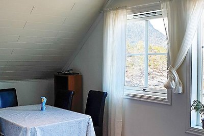 6 Personen Ferienhaus in Svelgen