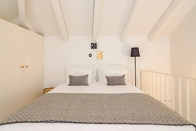 Luminoso e spazioso appartamento a Porto