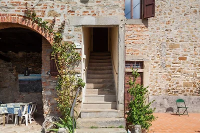 Appartamento in agriturismo con vista piscina