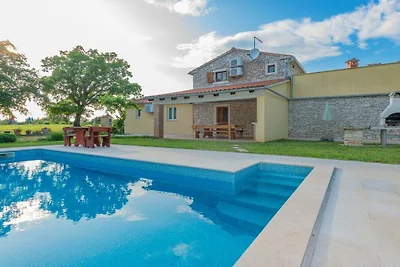 Ferienhaus in Marcana mit Schwimmbecken