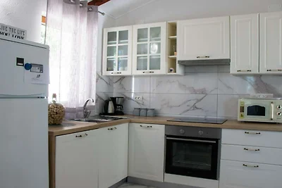 Authentic Dalmatian Treasure Homes - House...