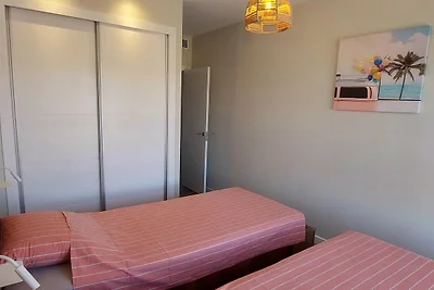 Apartment mit Terrasse und Meerblick