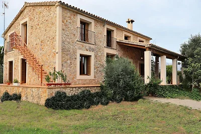 Haus in Buger mit privatem Pool und Garten