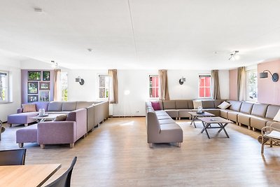 Luxuriöse Villa mit 5 Badezimmern mit ein Bad...