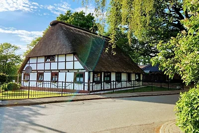 Hut in Quickborn met zwembad