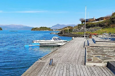 5 Personen Ferienhaus in Sjernarøy