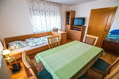 Relaxing Retreat with Hot Tub in Sevnica - Th...