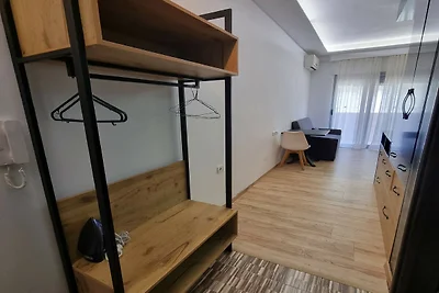 Appartement in Vlorë met Strand en Bergzicht