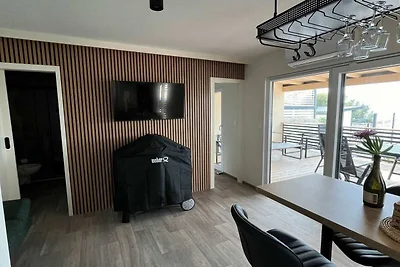 Two Bedroom Mobile Home with Terrace and Sea...