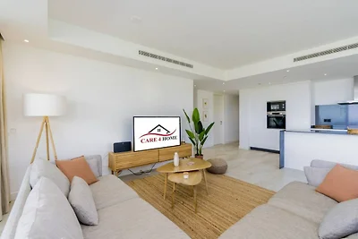 Stylish 3-Bed Apartment | Alcazaba Lagoon...