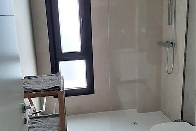 �ppige Villa in Orihuela mit Pool