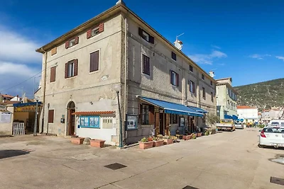 Wohnung in der malerischen Stadt Cres