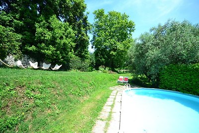 Charming villa in Tuscany with private pool