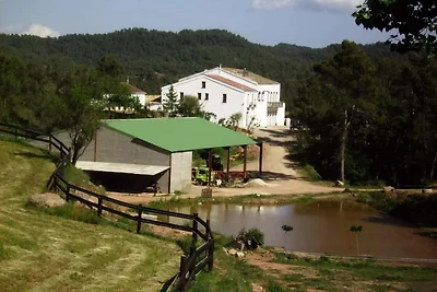 Cottage in Catalogna con piscina e giardino
