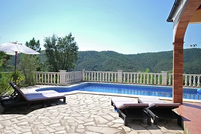 Moderne Villa in Lloret de Mar mit privatem...