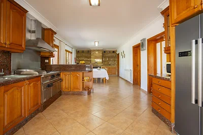 Elegante Villa für 12 Gäste mit Pool auf...
