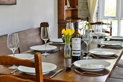 Ferienhaus mit 5 Schlafzimmern in Dinas Mawdd...
