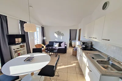 Appartement met balkon op een zonnige locatie...
