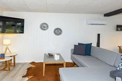 6 person holiday home in Farsø-By Traum