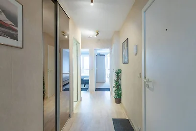 Ruim appartement op de 1e verdieping