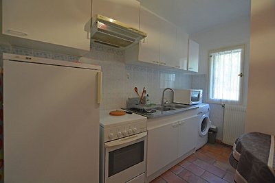 Cushy Villa à Vergèze avec jardin clôturé, te...