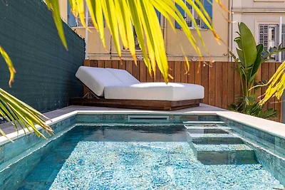Splendida casa con piscina e aria condizionat...