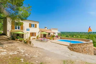 Son Garbi - Villa Con Piscina Privada En...